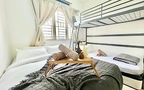 O3 1-12Pax Cozy Home Setia Alam Sccc Tv&Wifi Pool
